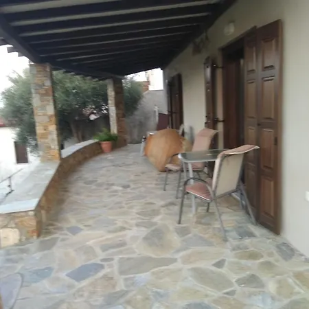 κατηγιωργης ξενωνασ ρεγγινα 2 *